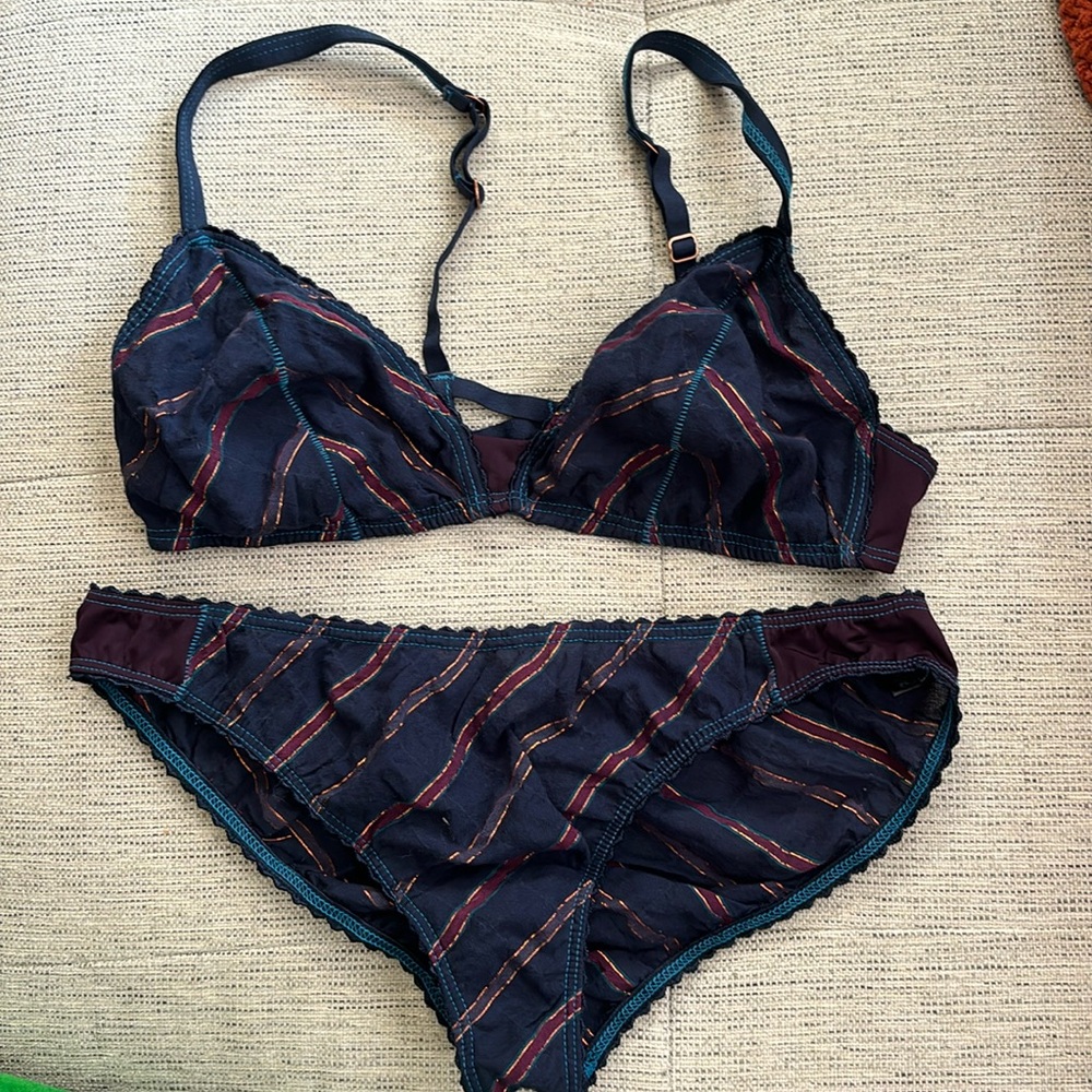 Xirena navy and purple bra & underwear set